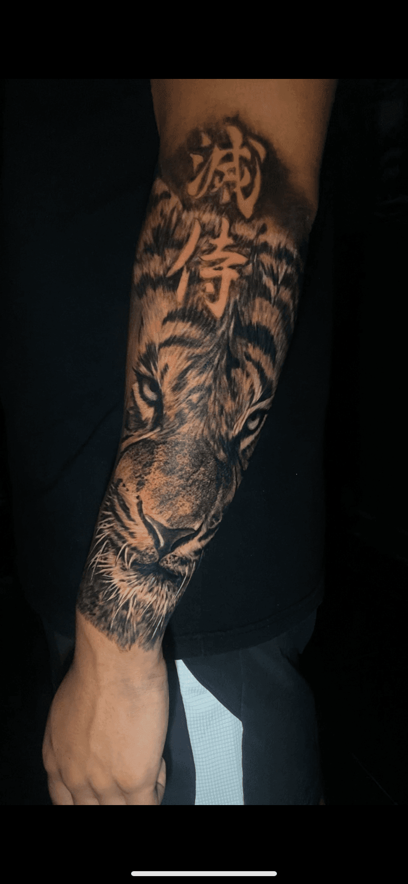 Realismo Preto e Cinza